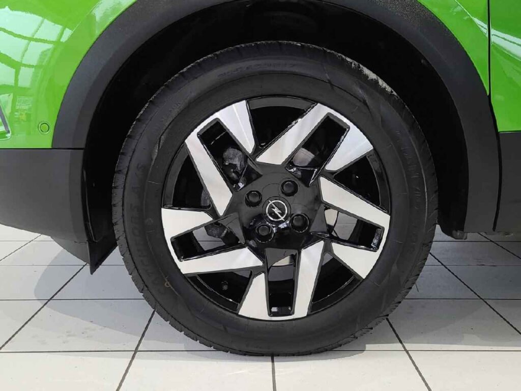 fhz_boerse_zf100260_105390915-522796_9