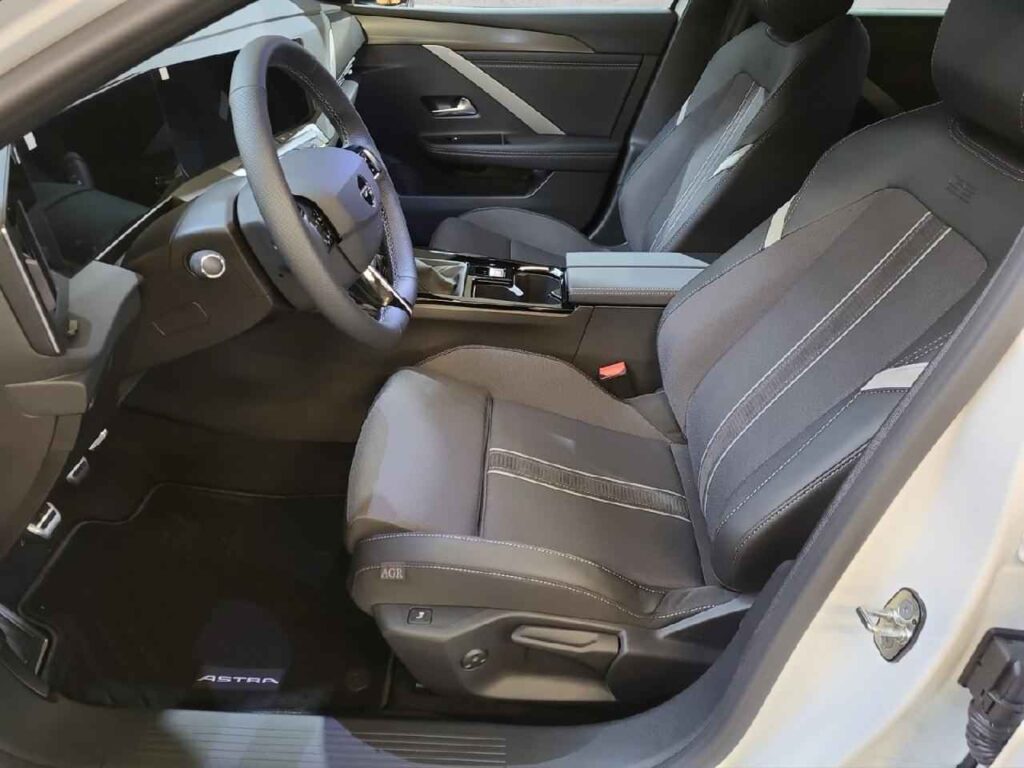 fhz_boerse_zf138615_59285771-538957_9