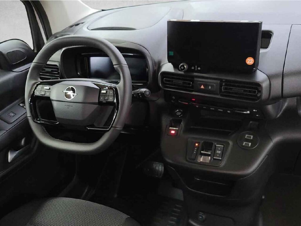 fhz_boerse_zf140586_96775796-538957_11