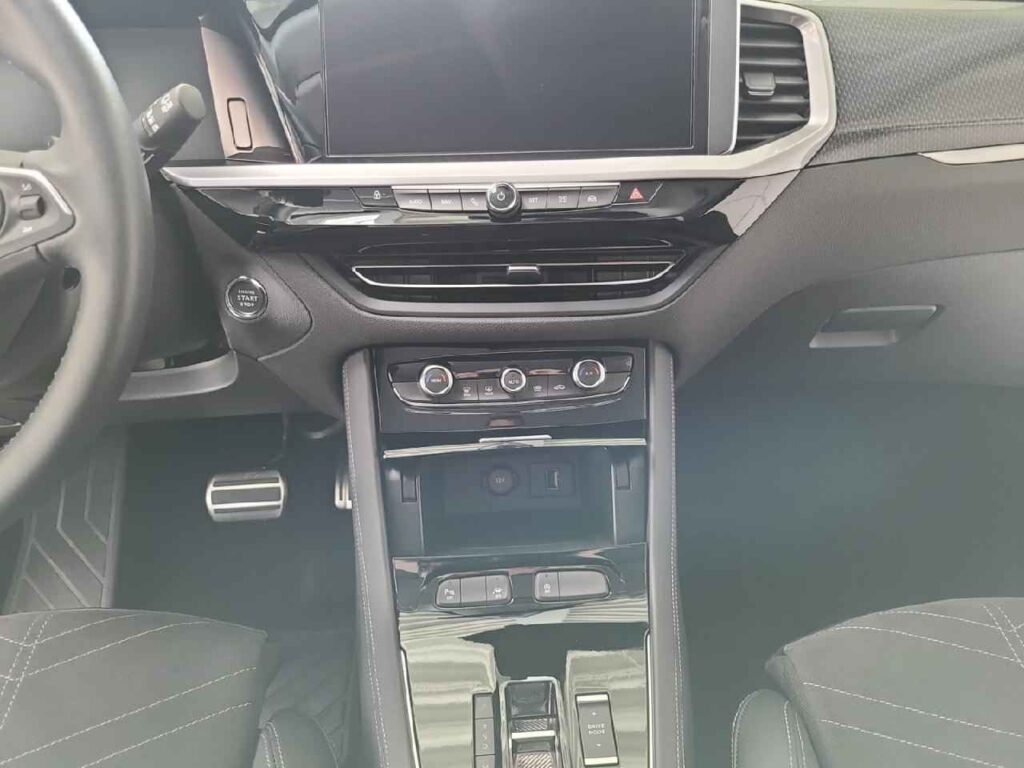 fhz_boerse_zf144152_95745436-522796_12