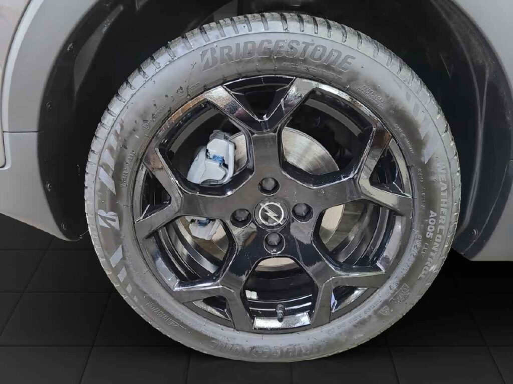 fhz_boerse_zf174138_83296580-538957_15