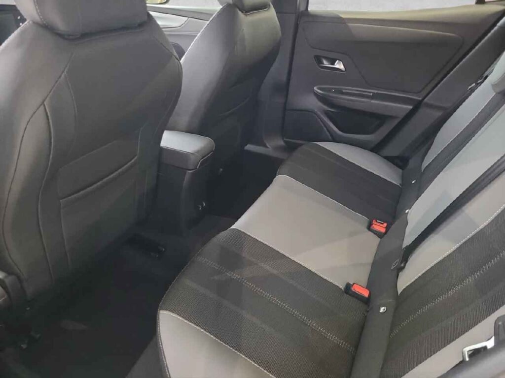 fhz_boerse_zf182124_79401167-522796_12