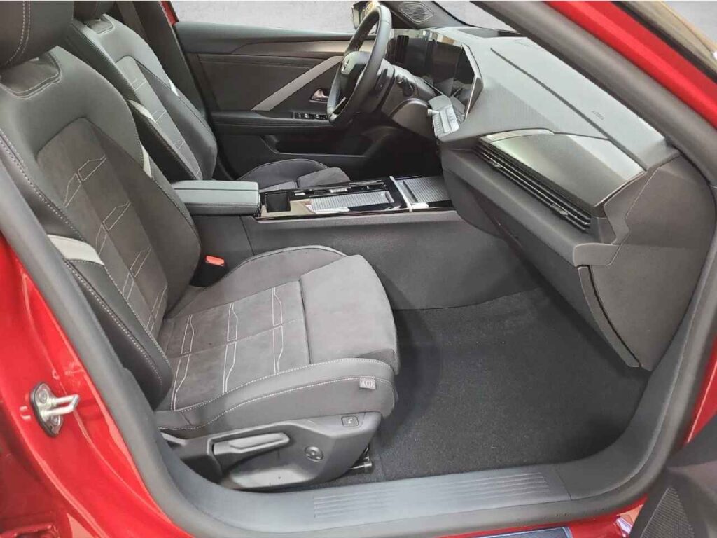 fhz_boerse_zf226623_70231646-538957_10