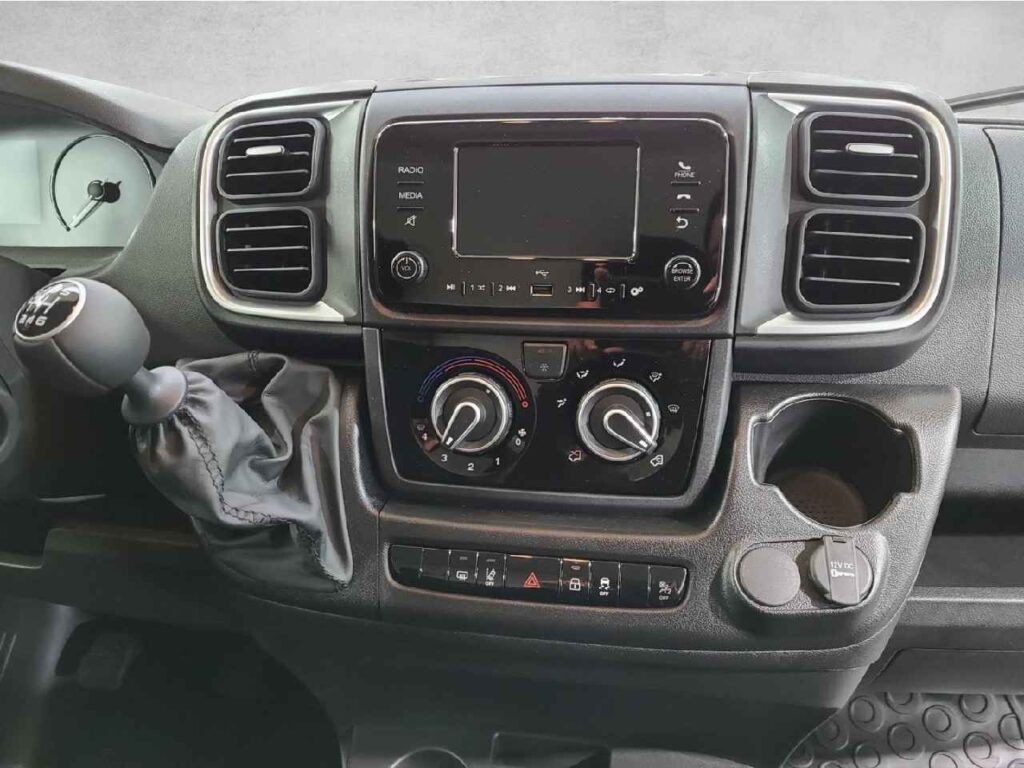 fhz_boerse_zf226623_85756489-538957_12