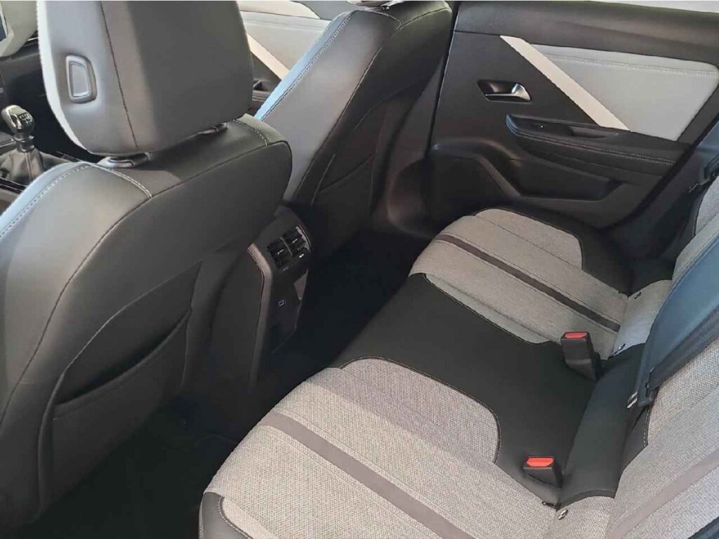 fhz_boerse_zf282543_37640318-522796_12