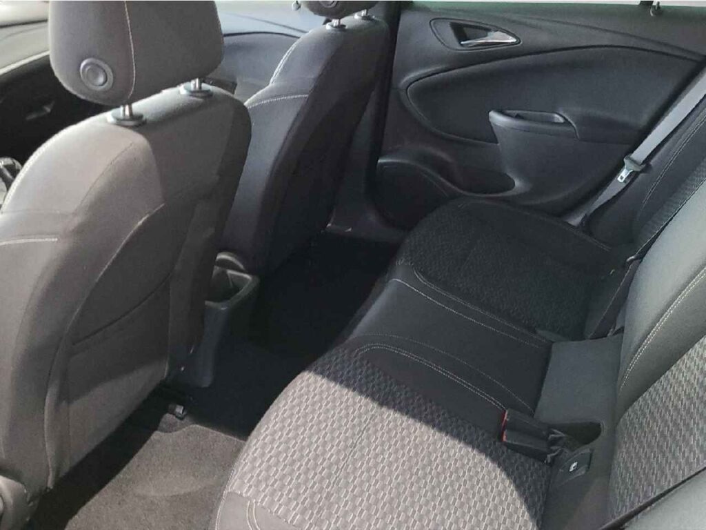 fhz_boerse_zf282543_94733433-522796_12