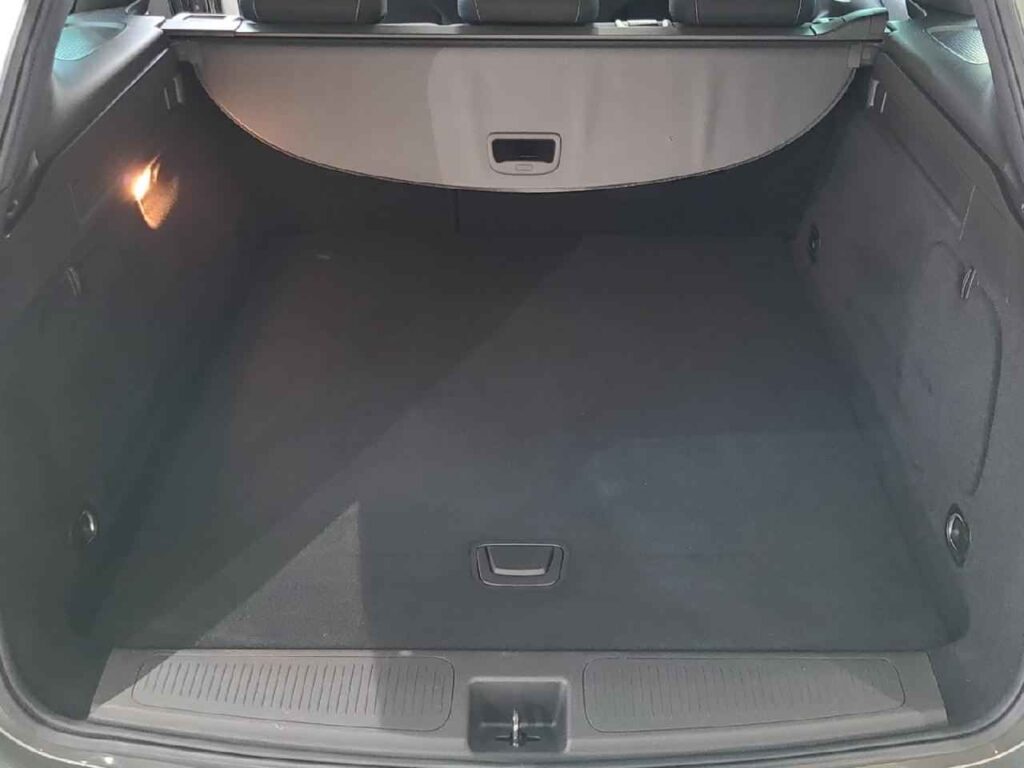 fhz_boerse_zf282543_94733433-522796_15