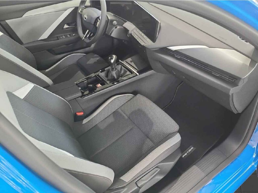 fhz_boerse_zf324498_110514060-522796_10