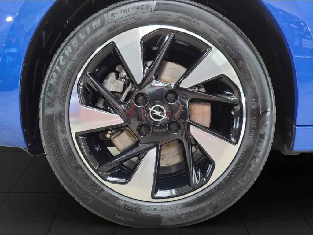 fhz_boerse_zf382221_89146990-538957_15