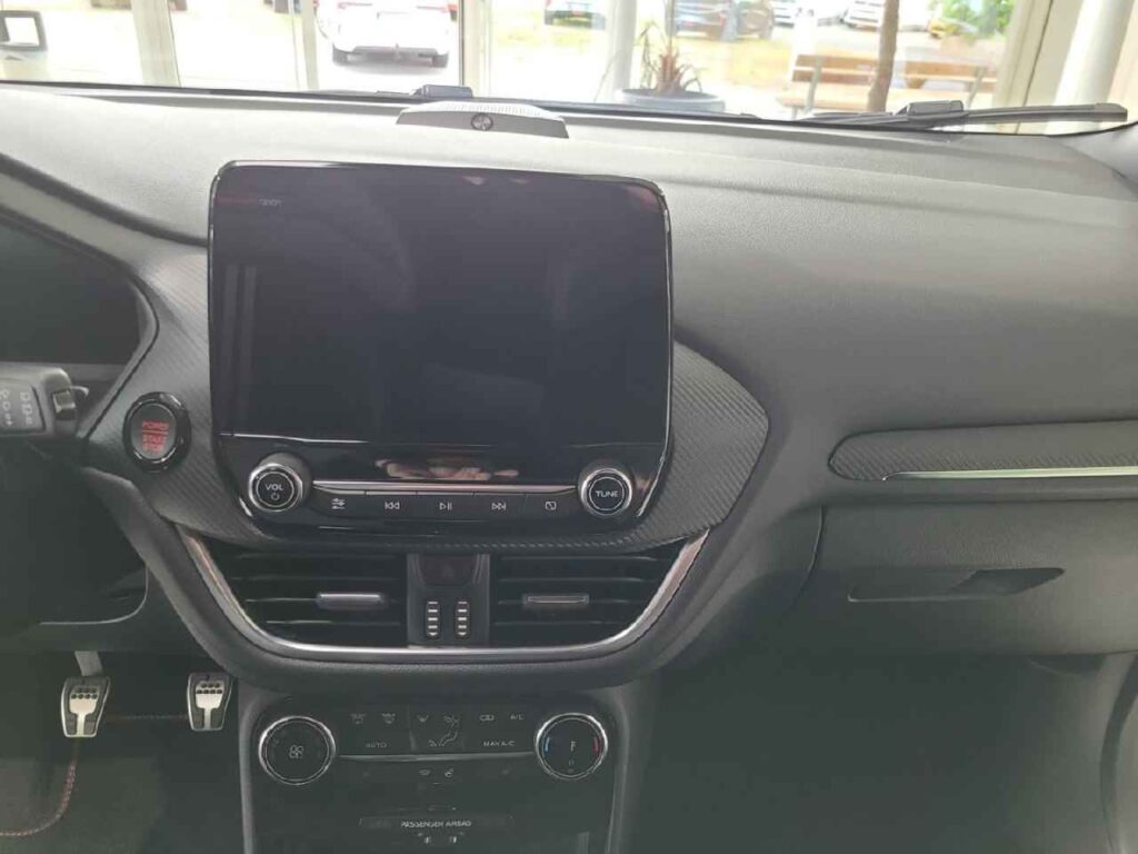 fhz_boerse_zf412072_97925446-522796_12