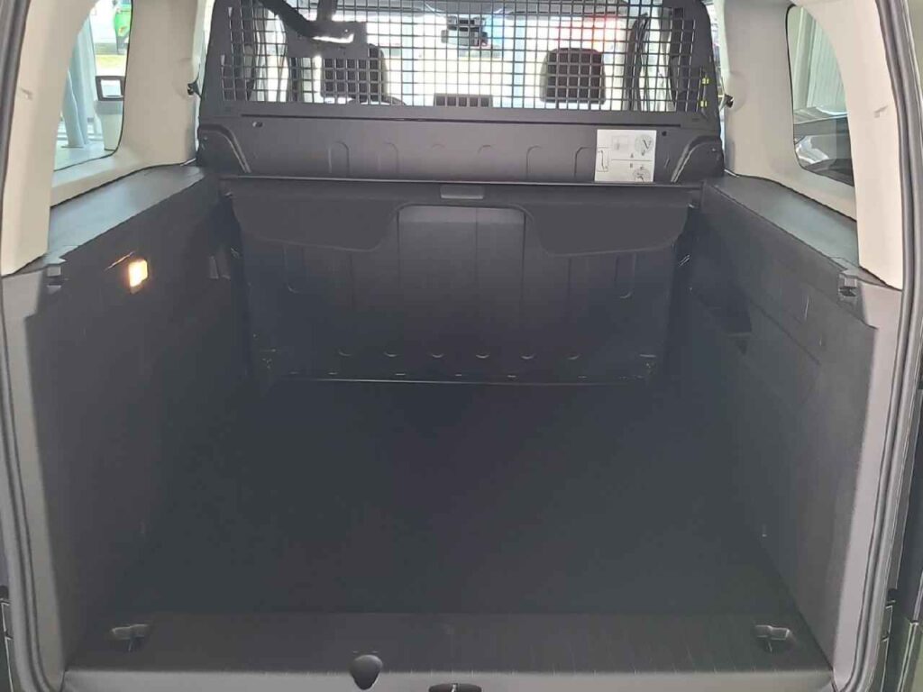 fhz_boerse_zf484164_117477040-522796_15