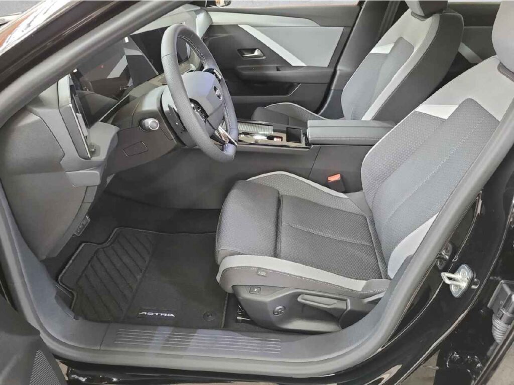 fhz_boerse_zf566752_105198205-538957_9