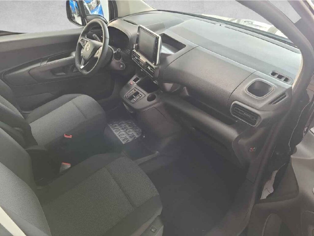 fhz_boerse_zf568159_91648208-522796_10