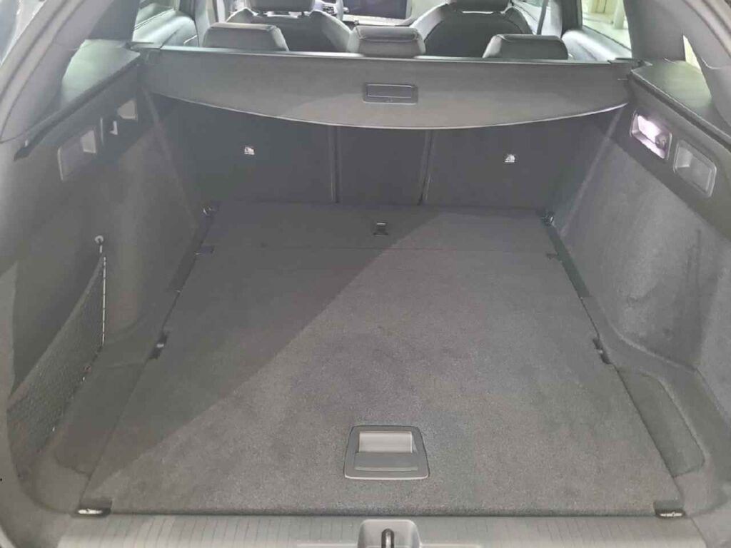 fhz_boerse_zf595283_102799052-522796_14