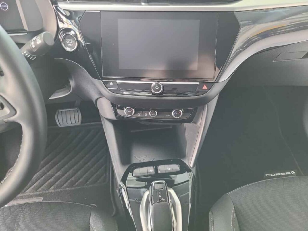 fhz_boerse_zf595283_90438752-522796_12