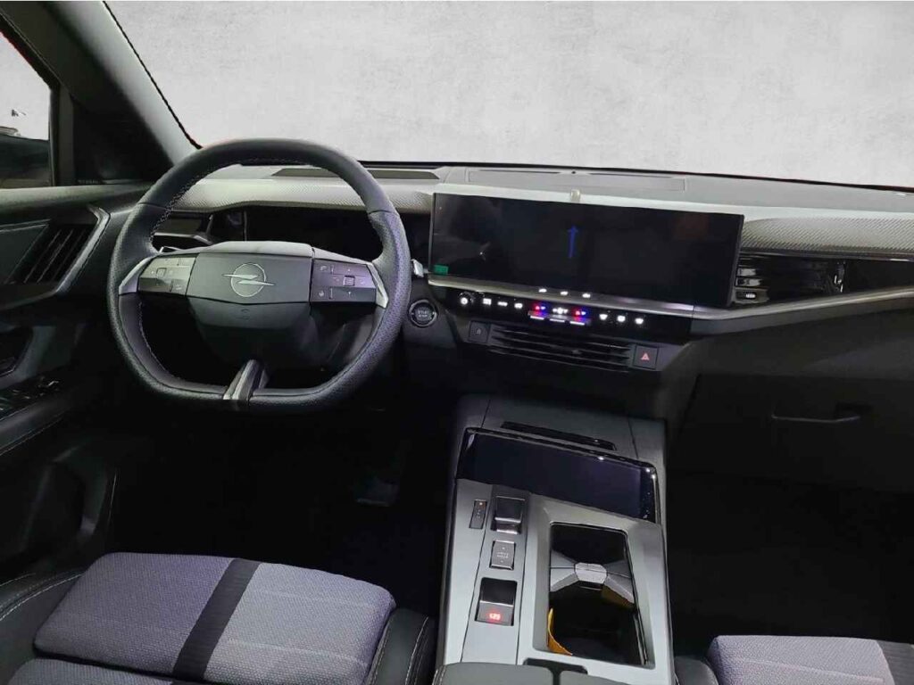 fhz_boerse_zf651872_88395477-538957_11