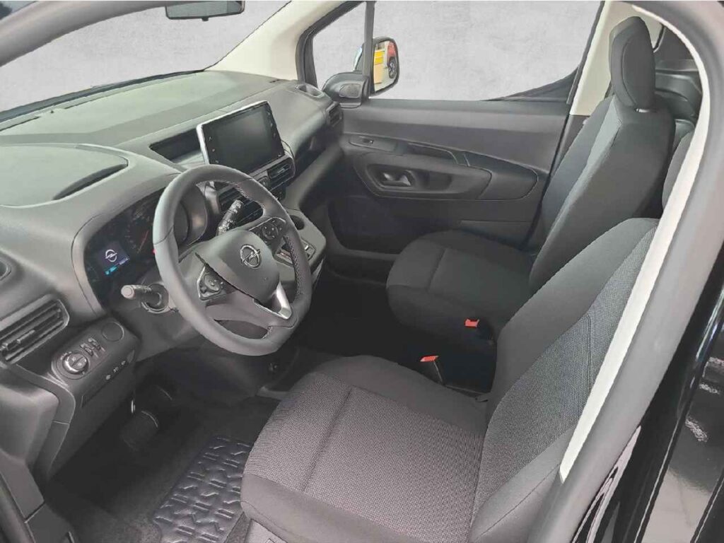 fhz_boerse_zf659677_91648208-522796_9