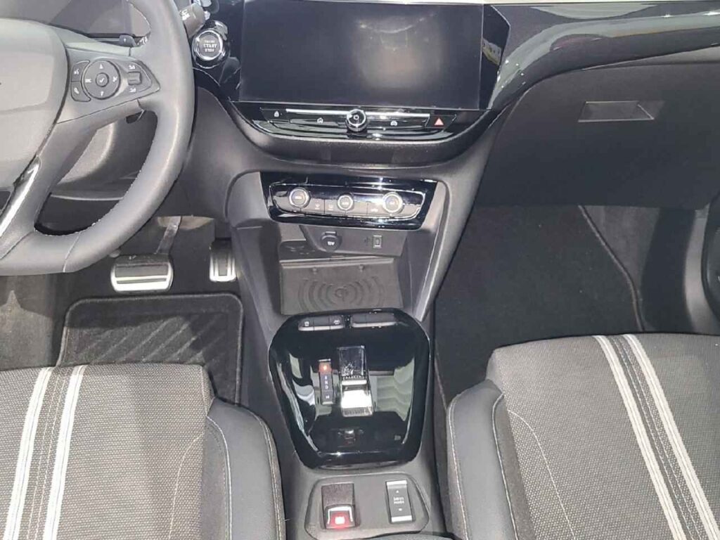 fhz_boerse_zf697593_110430378-538957_12