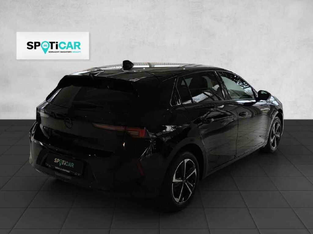 fhz_boerse_zf701750_81742623-522796_6