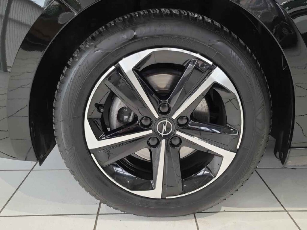 fhz_boerse_zf701750_81742623-522796_9