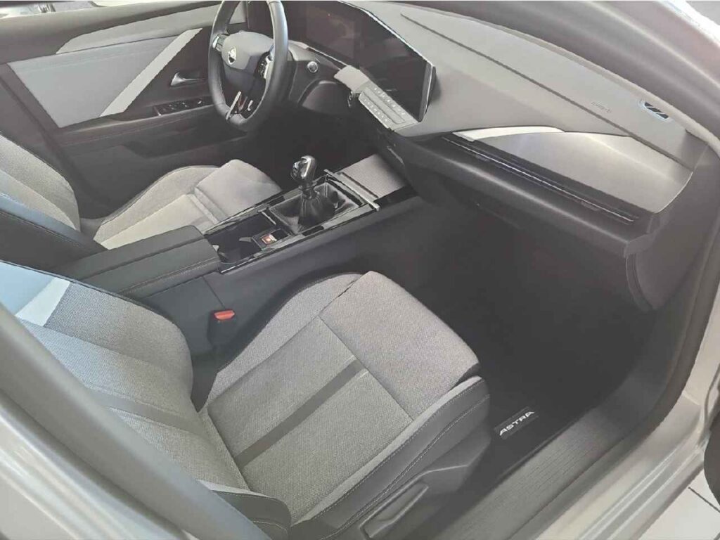 fhz_boerse_zf701750_96080113-522796_10