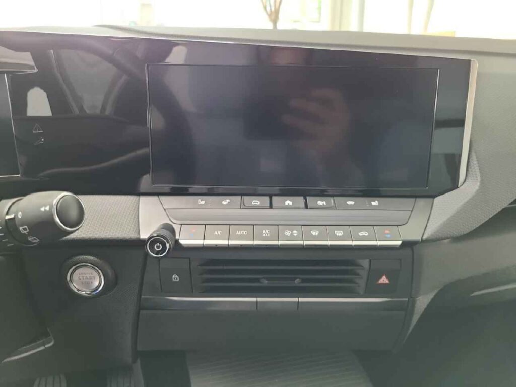 fhz_boerse_zf701750_97585002-522796_12