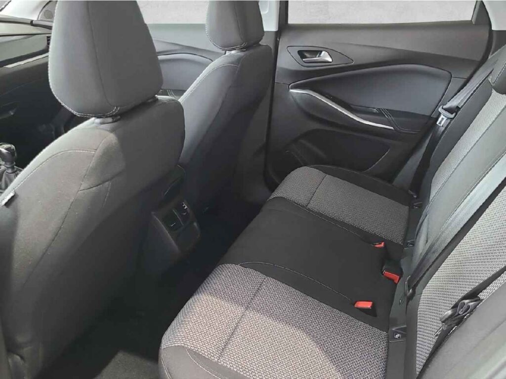 fhz_boerse_zf704631_103142187-538957_13