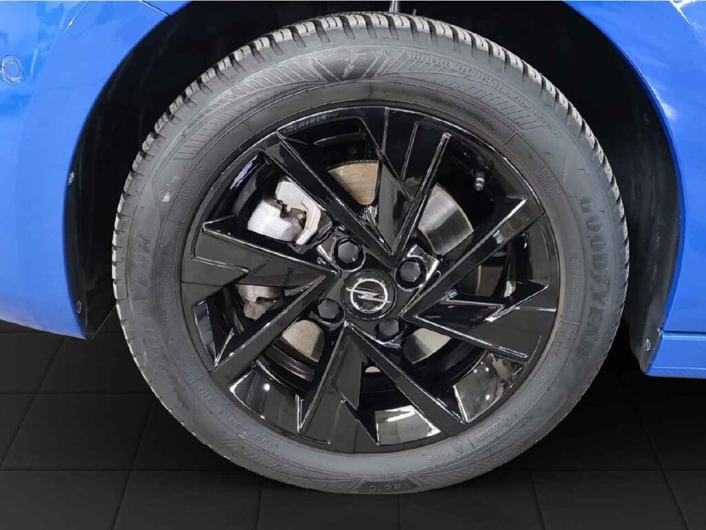 fhz_boerse_zf704631_110427770-538957_15