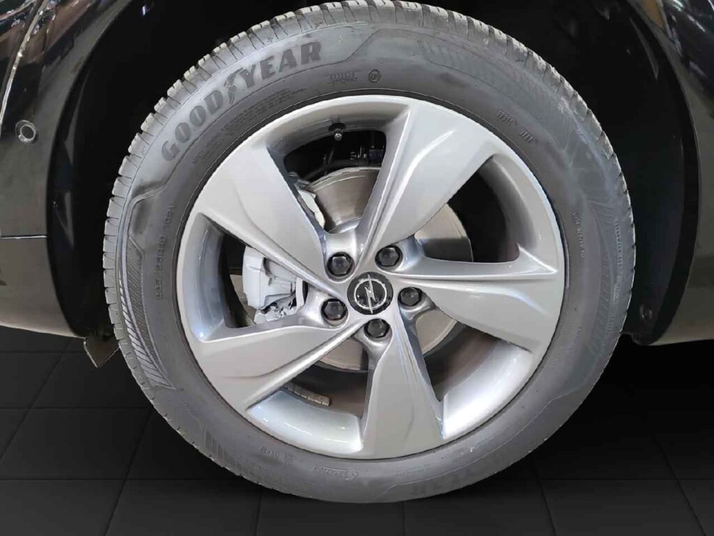 fhz_boerse_zf704631_83287083-538957_15