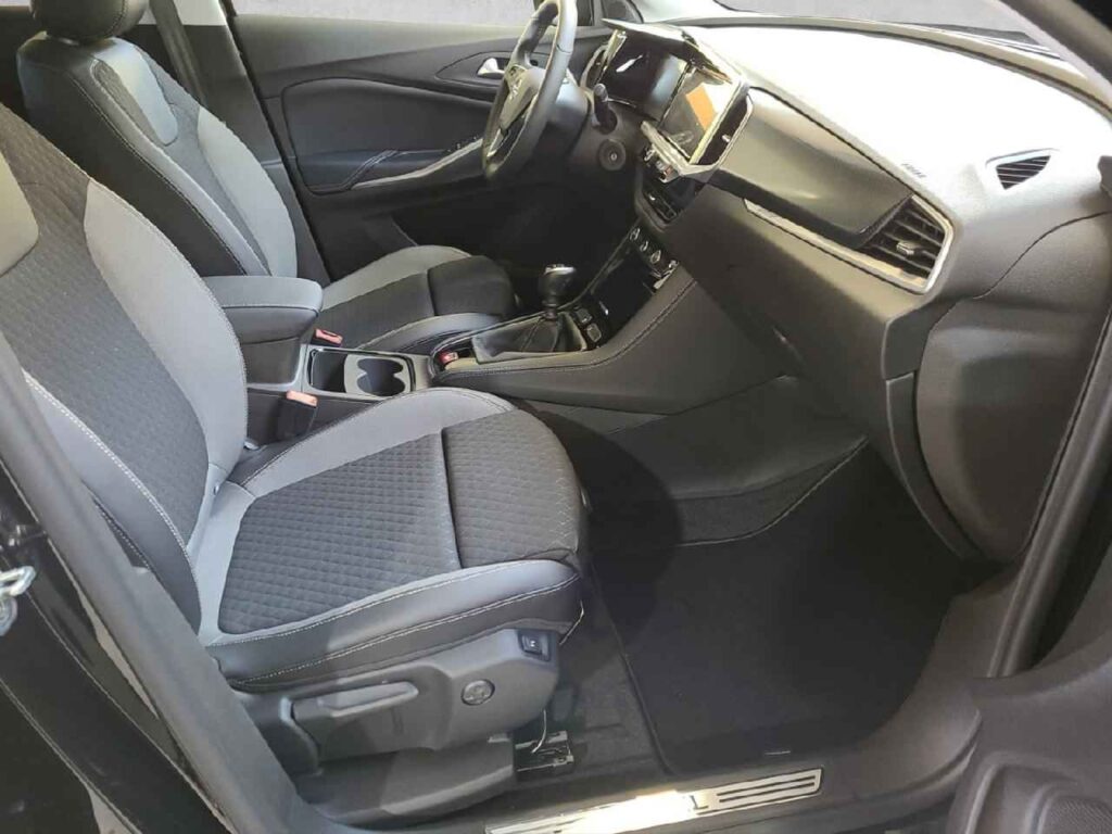 fhz_boerse_zf705877_38975885-538957_10