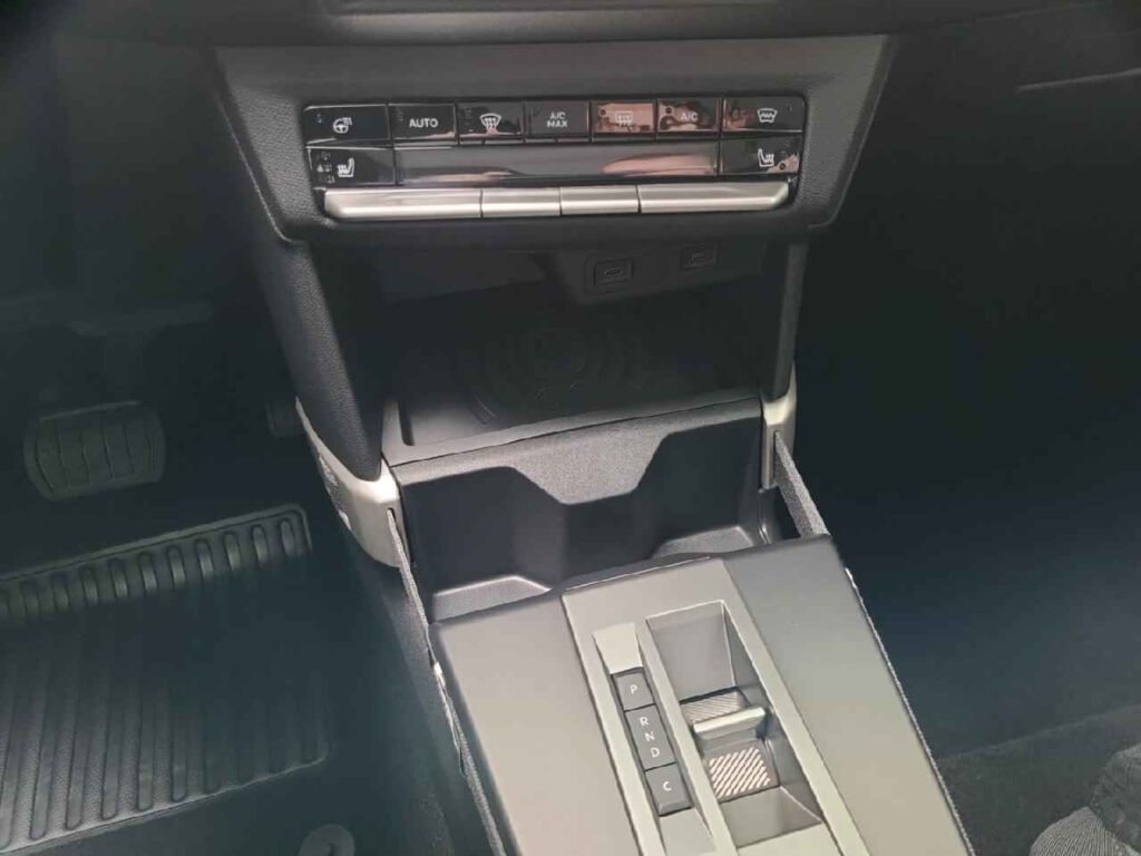 fhz_boerse_zf720281_96022780-522796_14