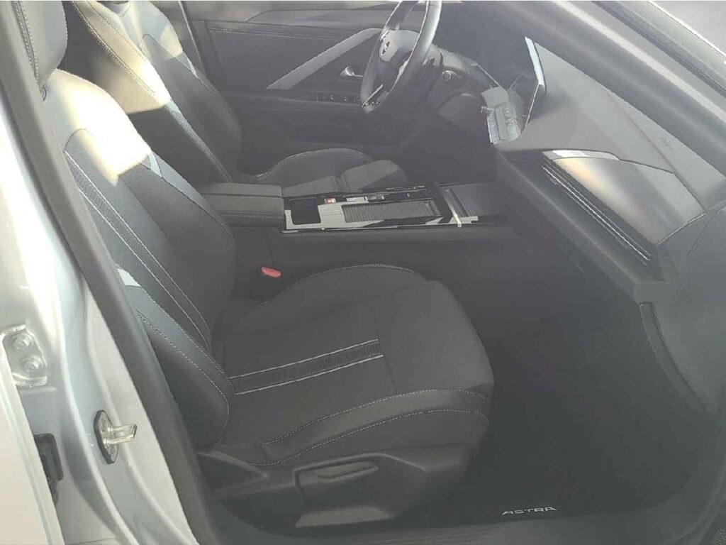 fhz_boerse_zf729403_110061629-522796_11