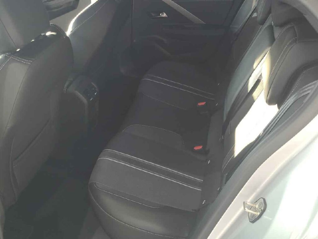 fhz_boerse_zf729403_110061629-522796_15