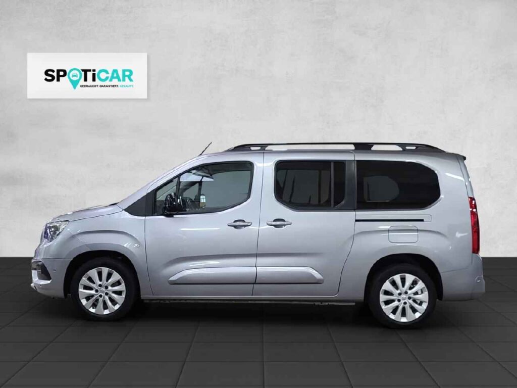 fhz_boerse_zf767950_105854802-538957_3