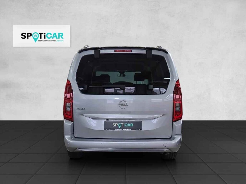 fhz_boerse_zf767950_105854802-538957_5