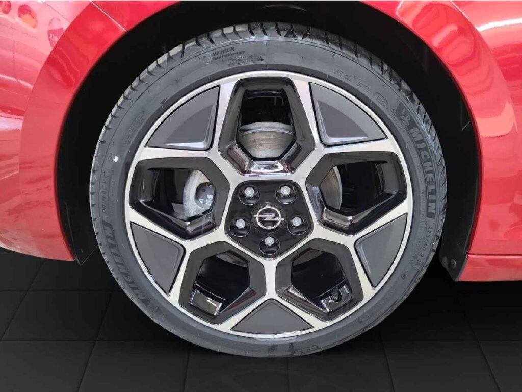 fhz_boerse_zf767950_70231646-538957_15