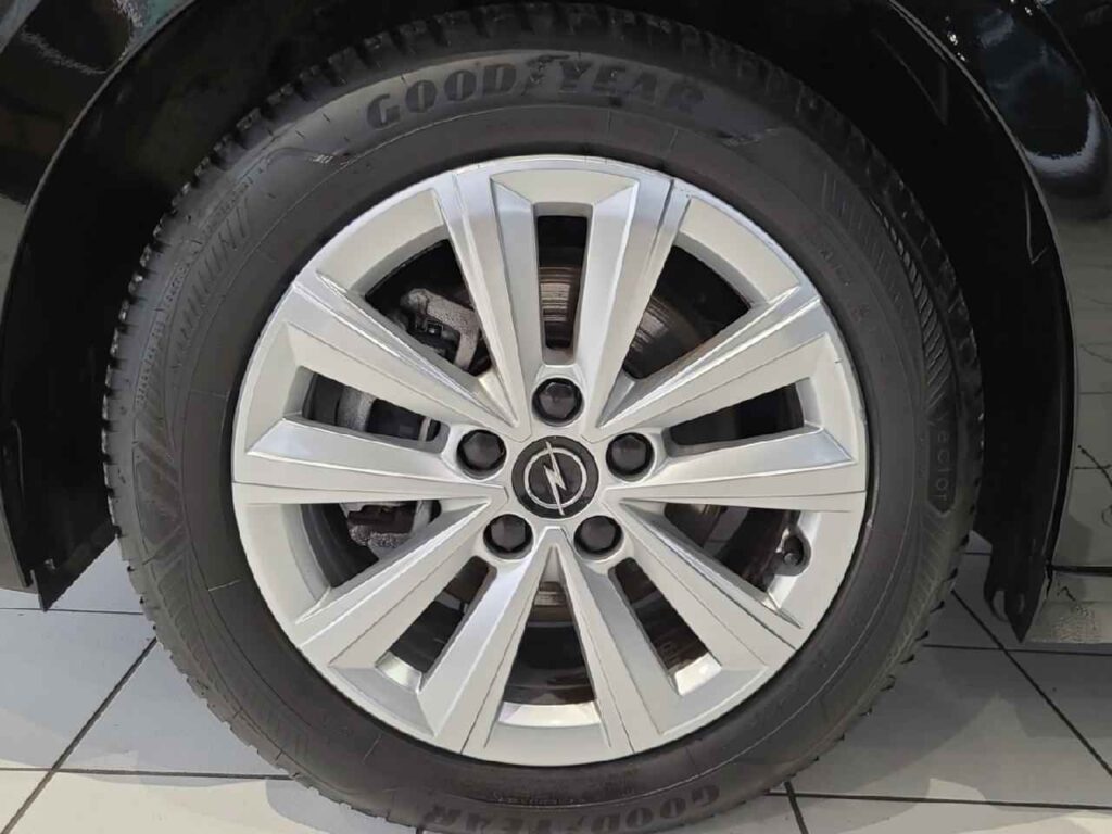 fhz_boerse_zf836321_111465216-522796_9