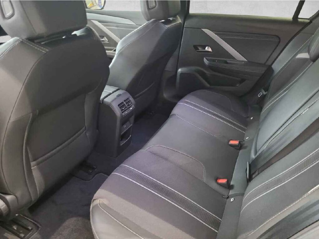 fhz_boerse_zf854565_102878721-522796_13