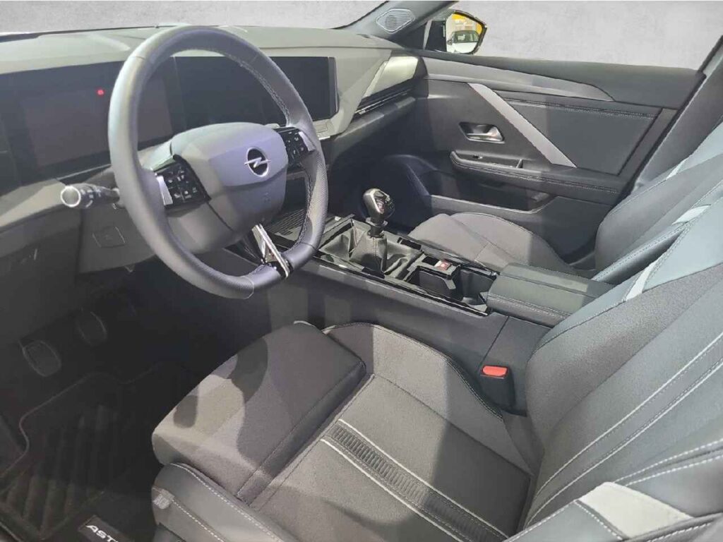 fhz_boerse_zf854565_102878721-522796_9