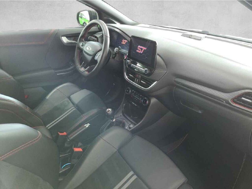 fhz_boerse_zf879211_97925446-522796_10