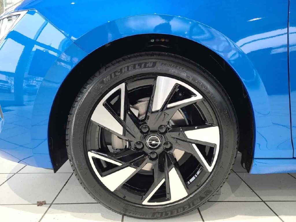 fhz_boerse_zf890918_37640318-522796_9