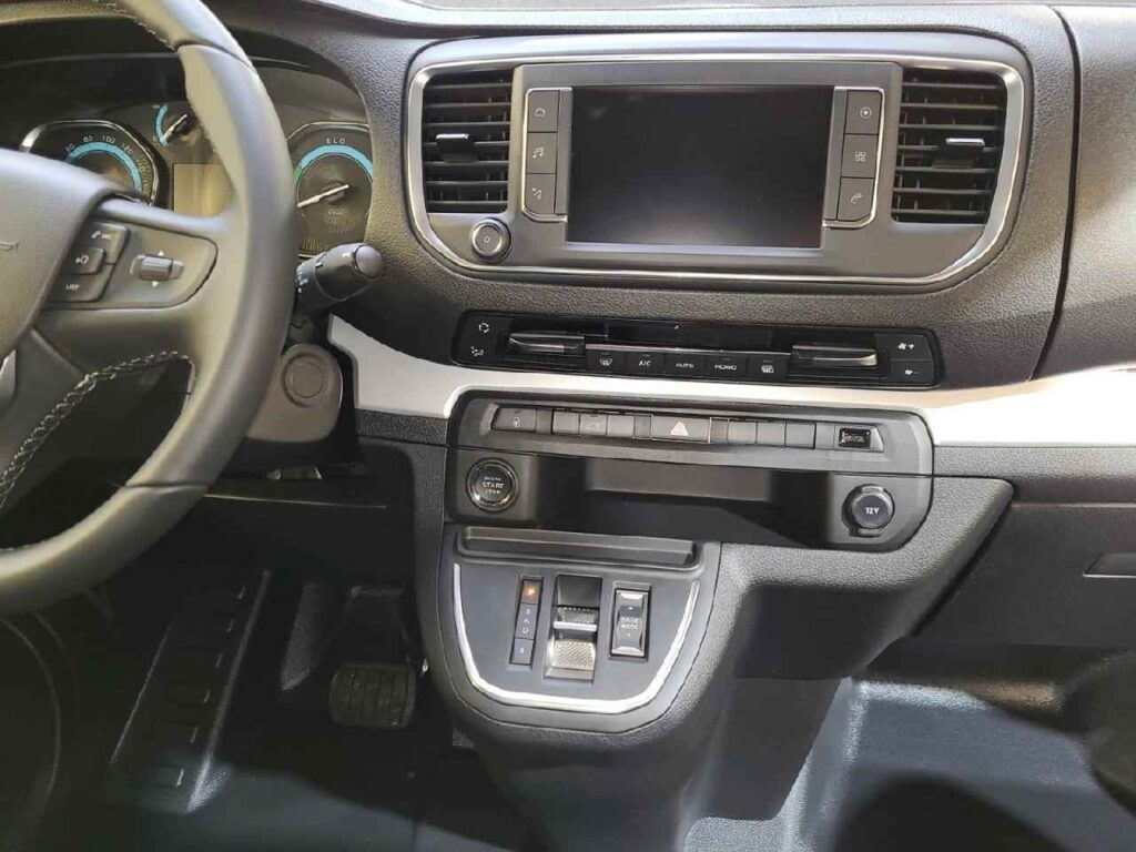 fhz_boerse_zf908687_60697076-538957_12