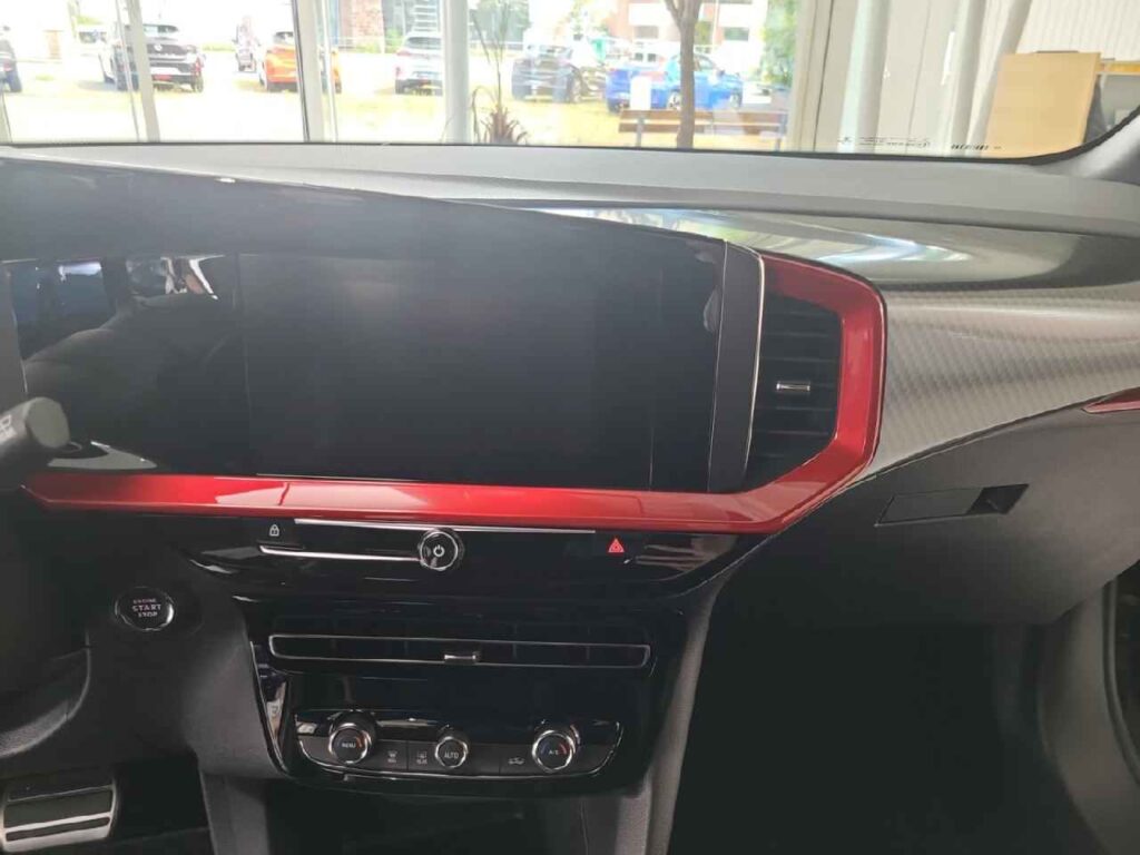 fhz_boerse_zf922768_98131118-522796_14