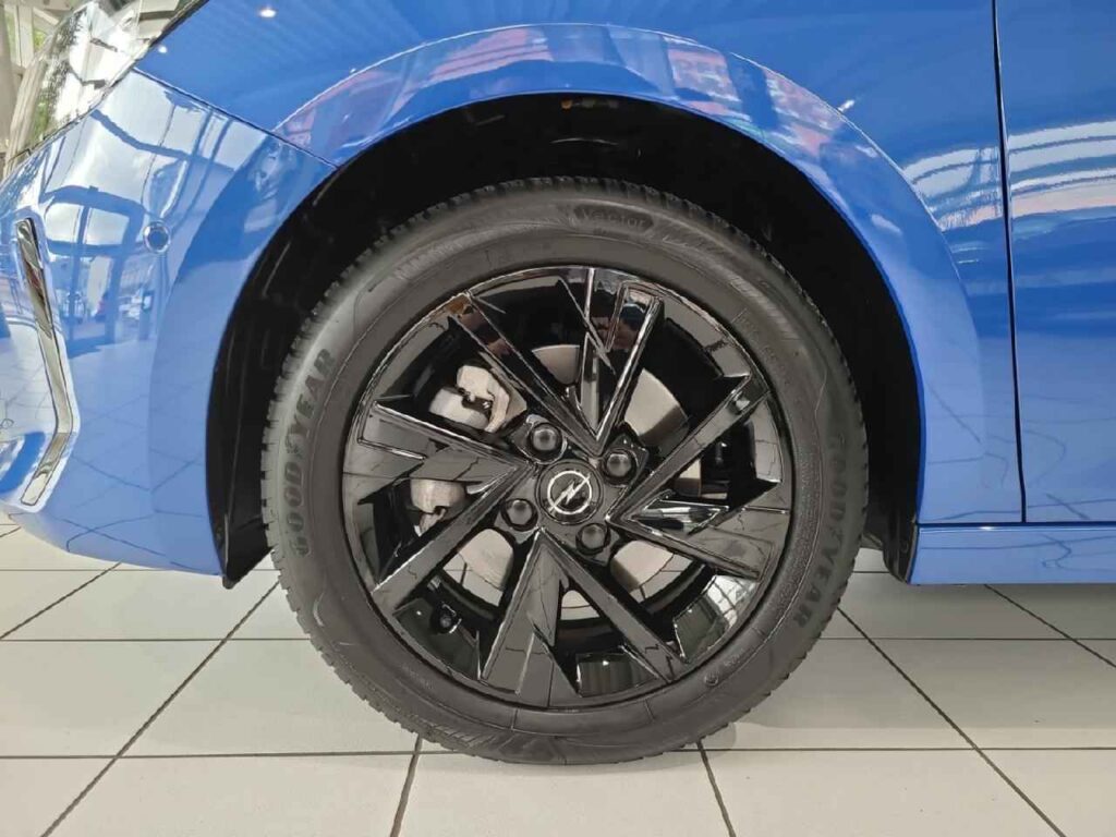 fhz_boerse_zf944791_102015746-522796_14