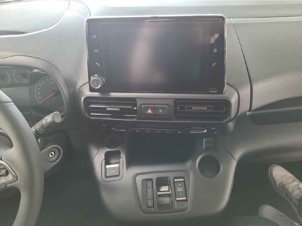 fhz_boerse_zf950578_91648208-522796_11